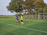 Training S.K.N.W.K. JO19-1 van donderdag 5 september 2024 (8/14)